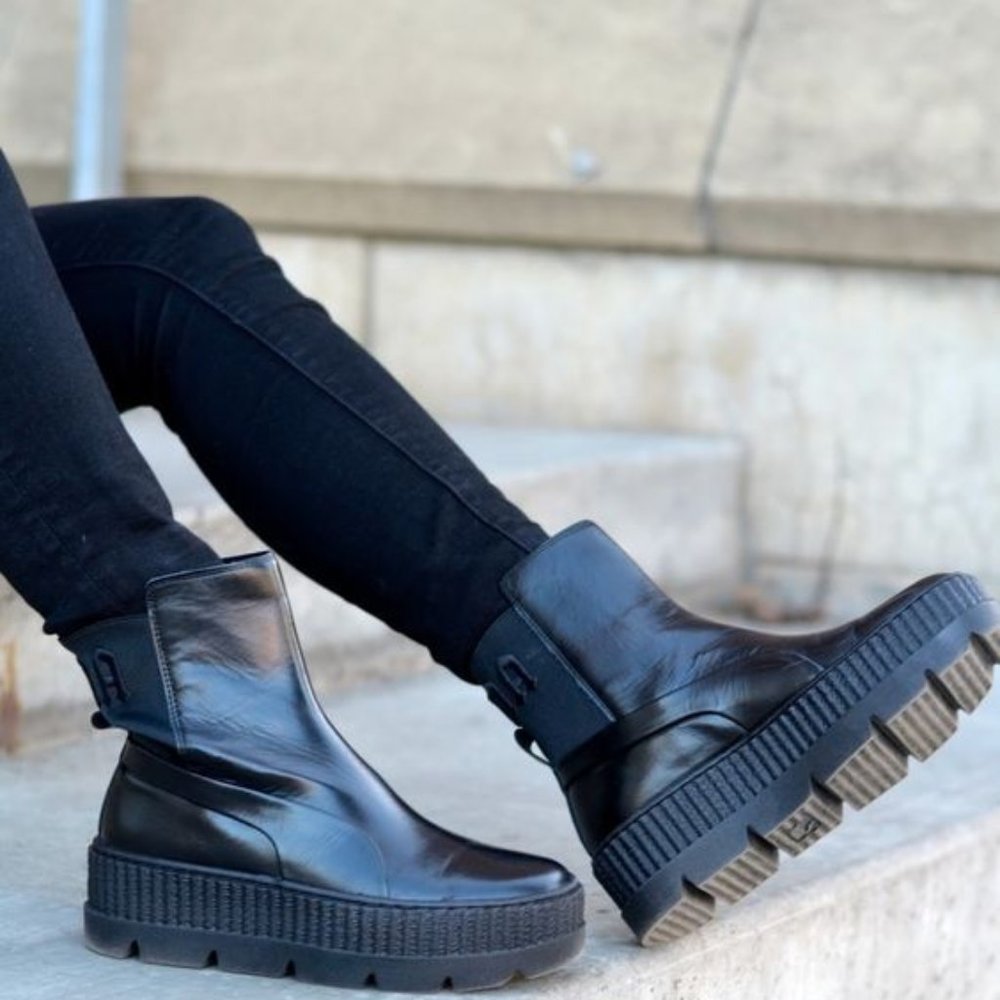 Fenty Puma by Rihanna Chelsea Sneaker Platform Boots pull-on